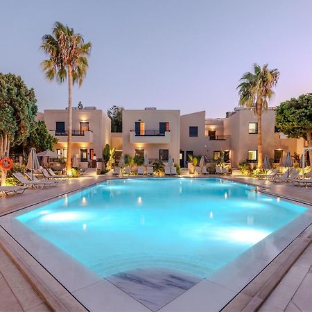 Blue Aegean Hotel & Suites ゴウヴァイ エクステリア 写真