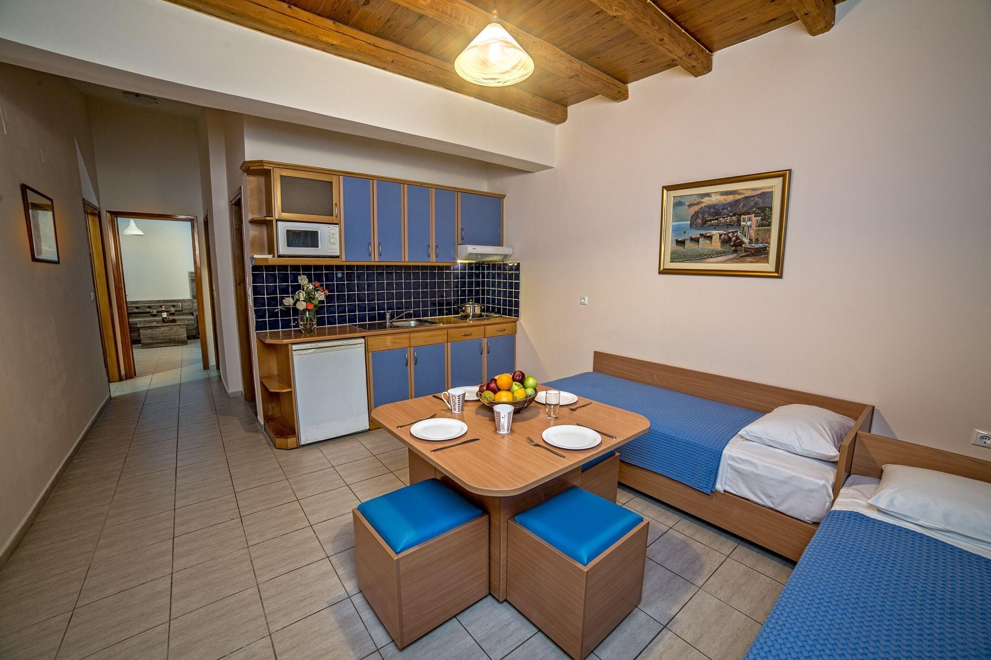 Blue Aegean Hotel & Suites ゴウヴァイ エクステリア 写真