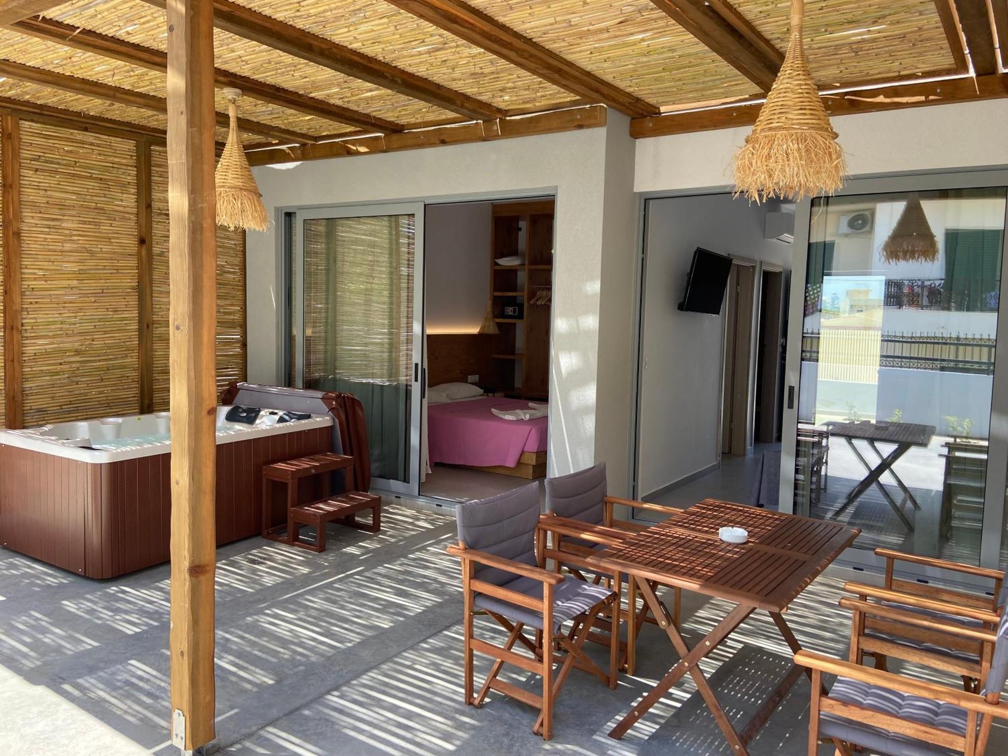 Blue Aegean Hotel & Suites ゴウヴァイ エクステリア 写真