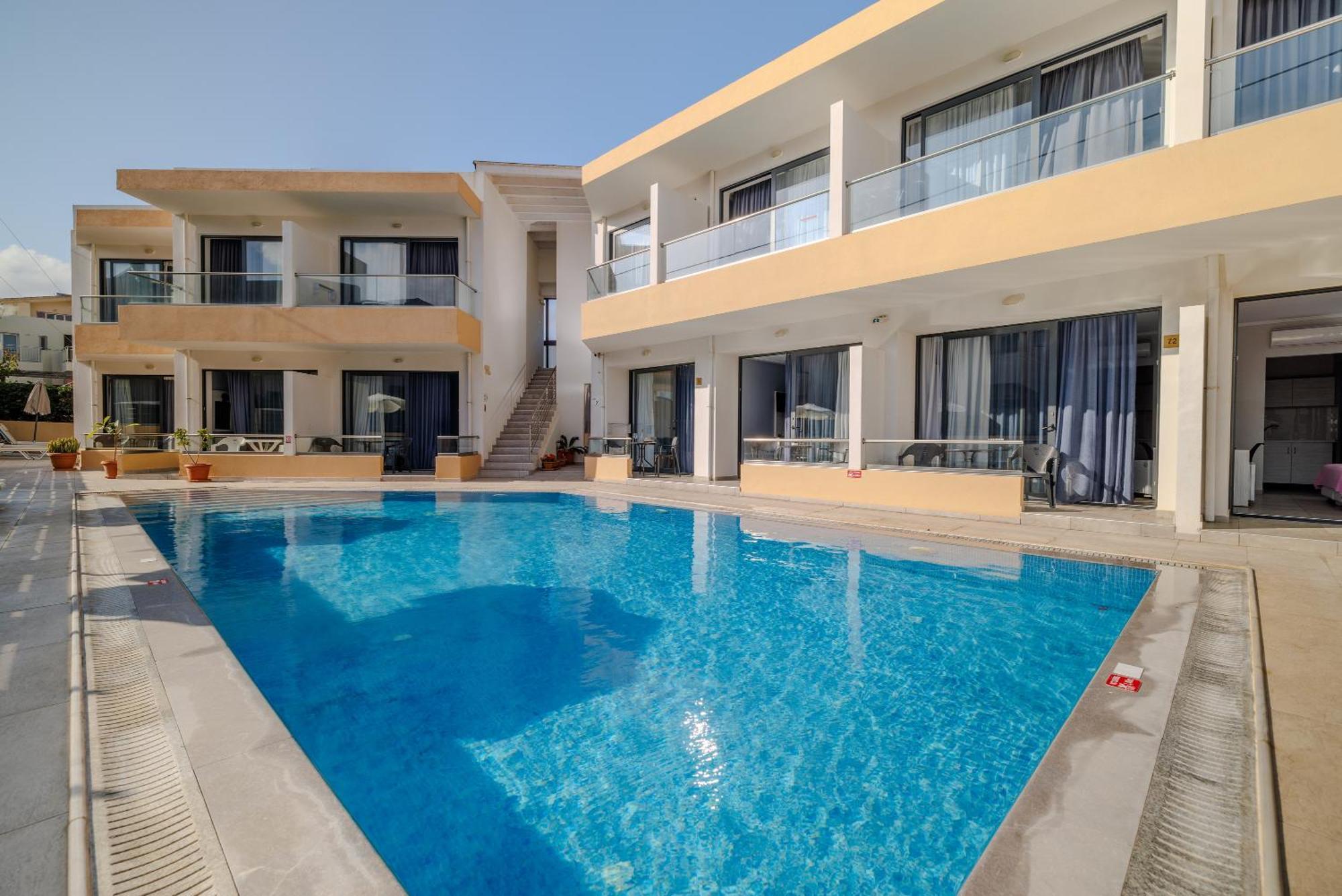 Blue Aegean Hotel & Suites ゴウヴァイ エクステリア 写真